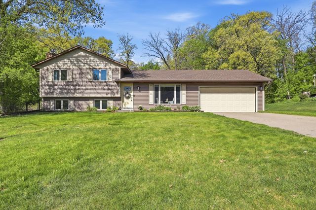 12997 Euclid Avenue, Apple Valley, MN 55124