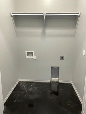 1846 Post Oak Road 1848, El Reno, OK 73036