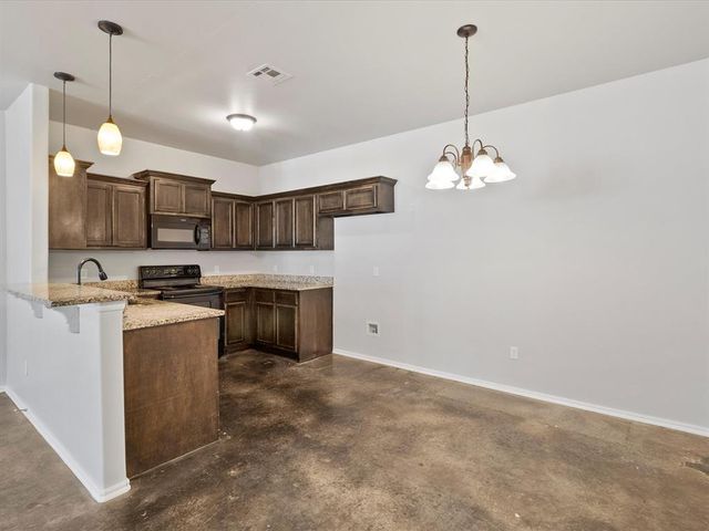 1846 Post Oak Road 1848, El Reno, OK 73036