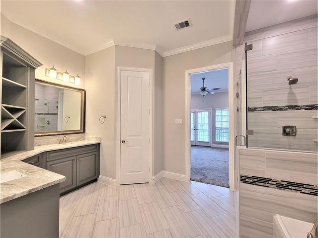 35 Silver Rock Drive, Tomball, TX 77375