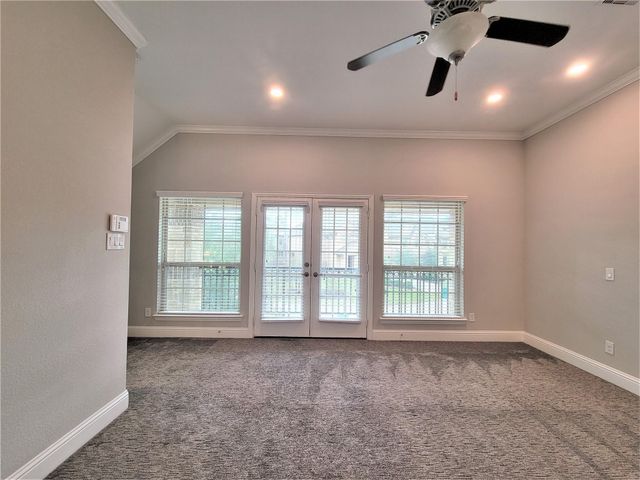 35 Silver Rock Drive, Tomball, TX 77375