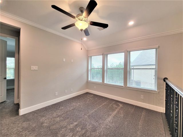 35 Silver Rock Drive, Tomball, TX 77375