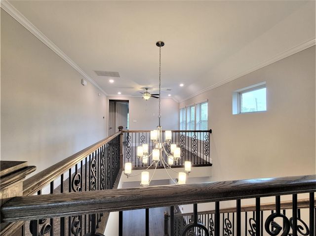 35 Silver Rock Drive, Tomball, TX 77375