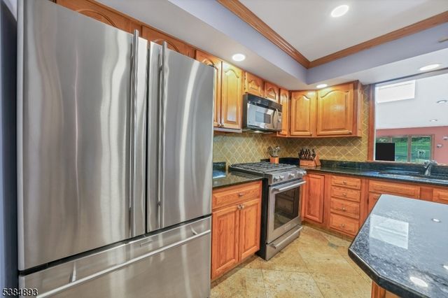 35 N Mount Lebanon Rd, Washington Twp., NJ 07853