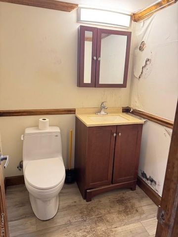 35-34 31st Street, Astoria, NY 11106