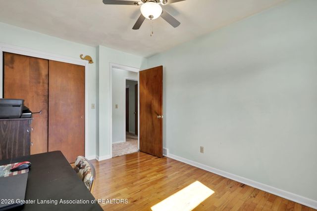 8825 Seney Drive, Dimondale, MI 48821