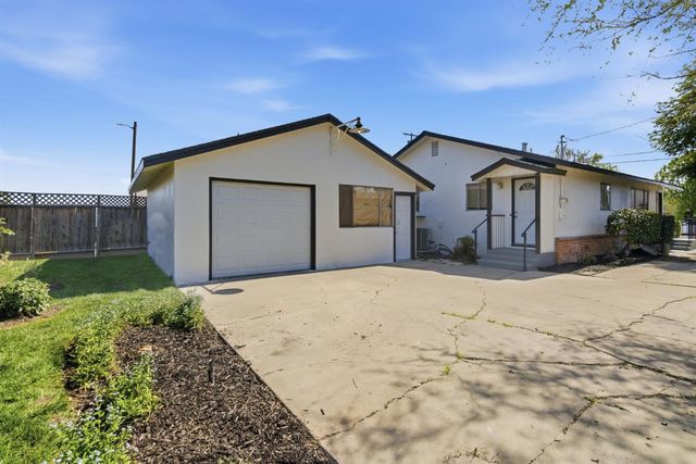143 W Beverly Pl, Tracy, CA 95376