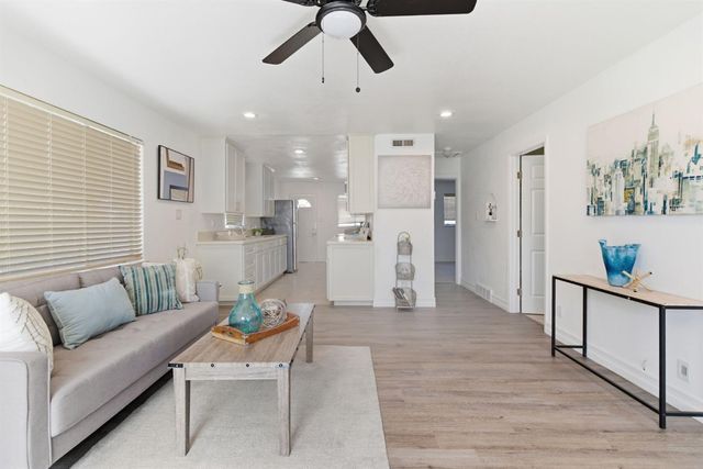 143 W Beverly Pl, Tracy, CA 95376