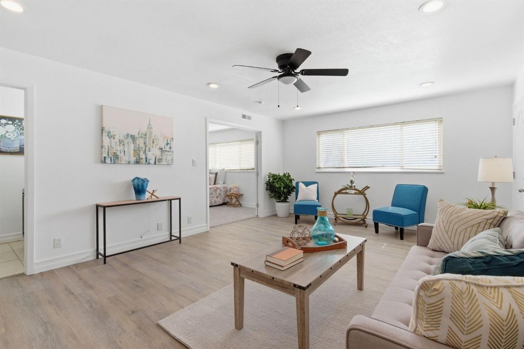 143 W Beverly Pl, Tracy, CA 95376