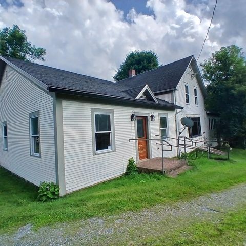 852 Pollander Road, Cambridge, VT 05464