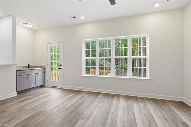 32496 Pebble Brook DR, Franklin, VA 23851