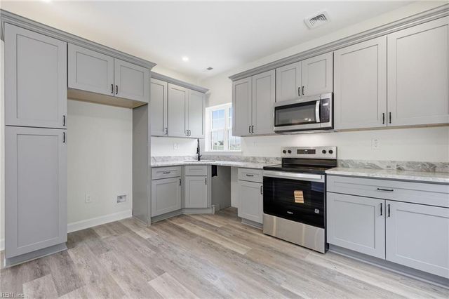32496 Pebble Brook DR, Franklin, VA 23851