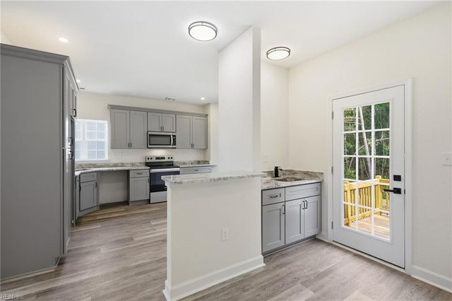32496 Pebble Brook DR, Franklin, VA 23851