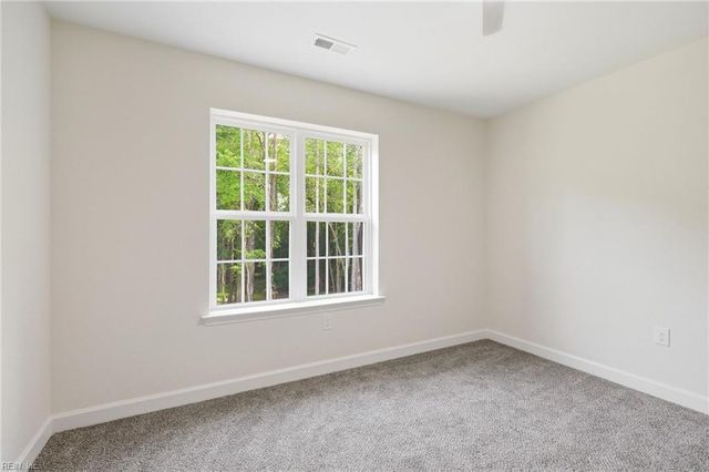 32496 Pebble Brook DR, Franklin, VA 23851