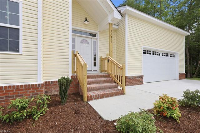 32496 Pebble Brook DR, Franklin, VA 23851