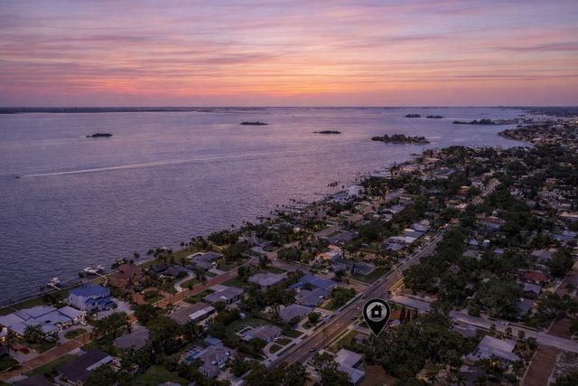 1579 BAYSHORE BOULEVARD, Dunedin, FL 34698