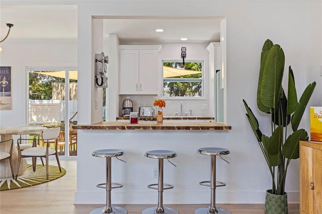 1579 BAYSHORE BOULEVARD, Dunedin, FL 34698