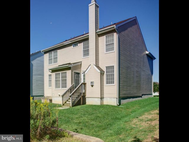 30 LOCKWOOD DR, Princeton, NJ 08540