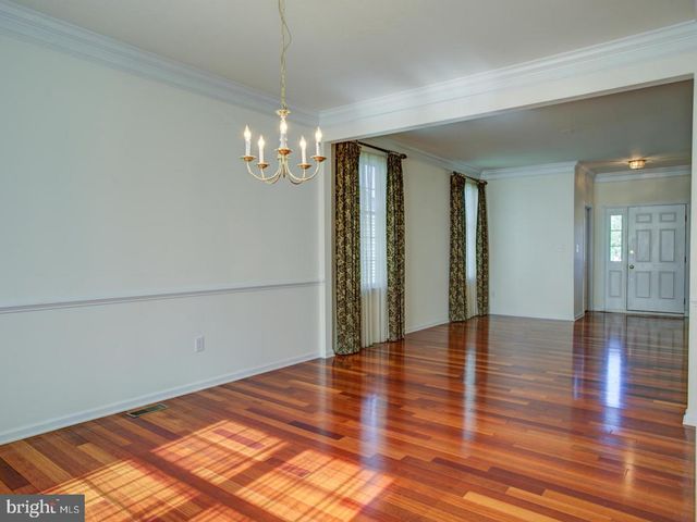 30 LOCKWOOD DR, Princeton, NJ 08540