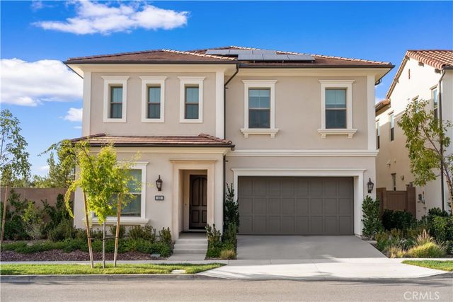 63 Longchamp, Irvine, CA 92602
