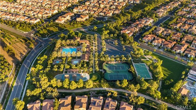 63 Longchamp, Irvine, CA 92602