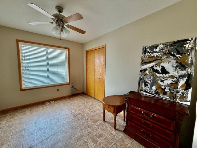 7166 205th Street W, Lakeville, MN 55044