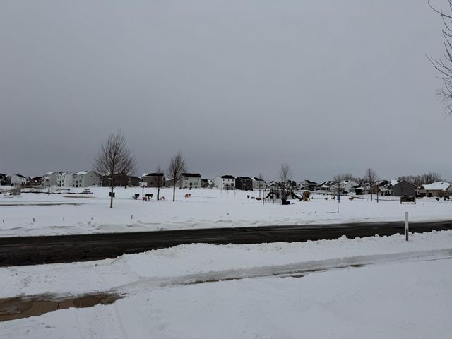 7166 205th Street W, Lakeville, MN 55044