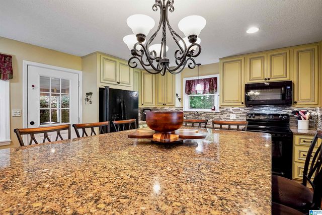 50 BENTLEY CIRCLE, Shelby, AL 35143