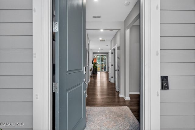 10 Mainland Lakes Drive, Bluffton, SC 29910