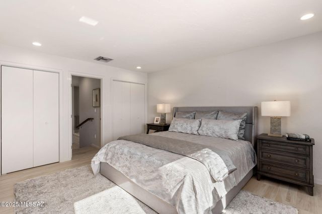 5671 N Placita Stilbayo, Tucson, AZ 85718