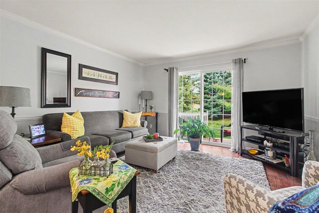 301 Victoria Drive, Dexter, MI 48130