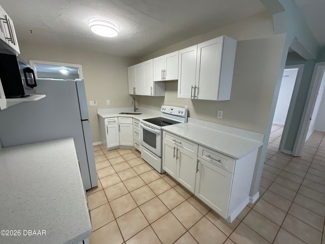 177 Laurie Drive, Ormond Beach, FL 32176