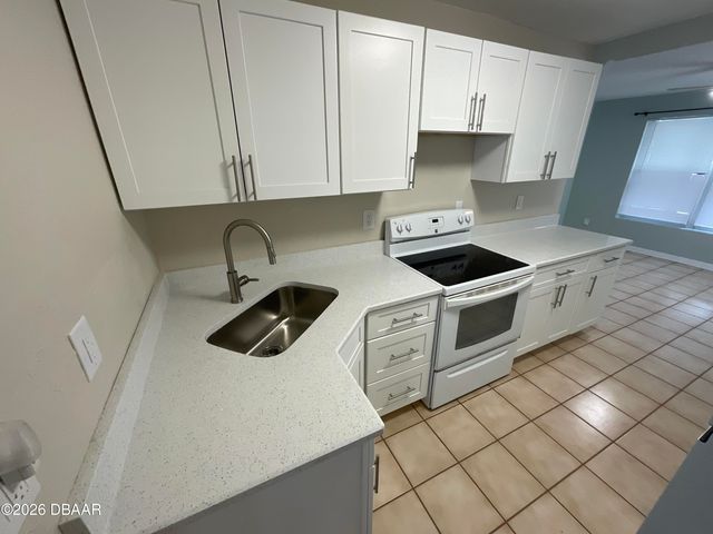 177 Laurie Drive, Ormond Beach, FL 32176