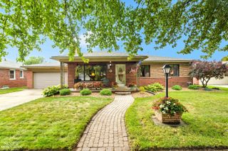 19046 Norton Street, Eastpointe, MI 48021