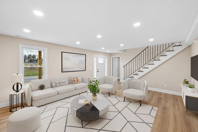 1800 STUARTS DRAFT HWY, Stuarts Draft, VA 24477