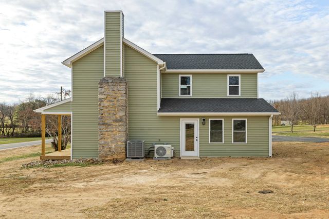1800 STUARTS DRAFT HWY, Stuarts Draft, VA 24477