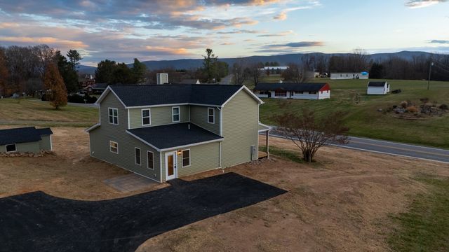 1800 STUARTS DRAFT HWY, Stuarts Draft, VA 24477