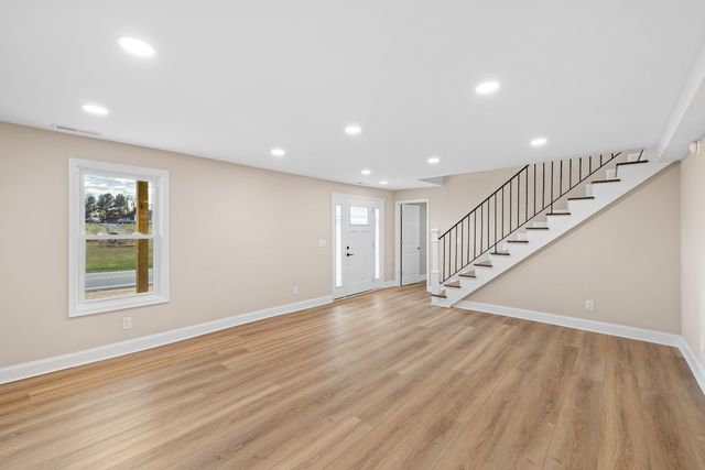 1800 STUARTS DRAFT HWY, Stuarts Draft, VA 24477