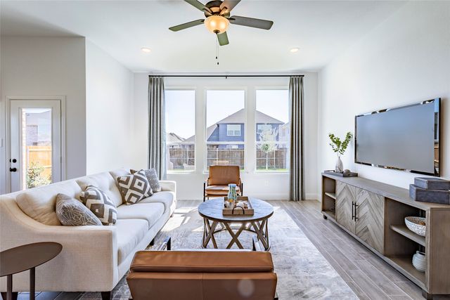 4437 Sweet Clover Lane, Fort Worth, TX 76036