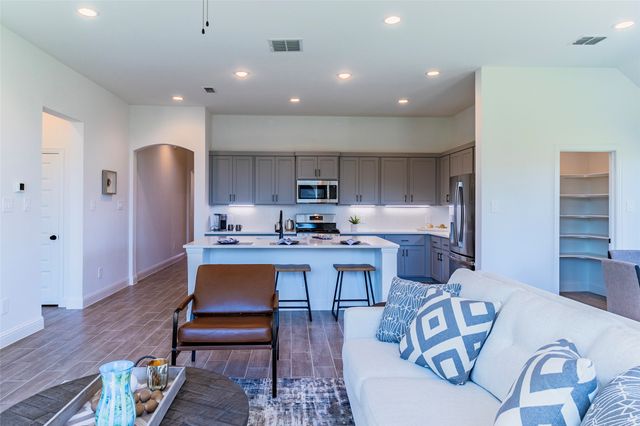 4437 Sweet Clover Lane, Fort Worth, TX 76036