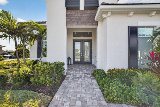 9261 Coral Isles Circle, Palm Beach Gardens, FL 33412