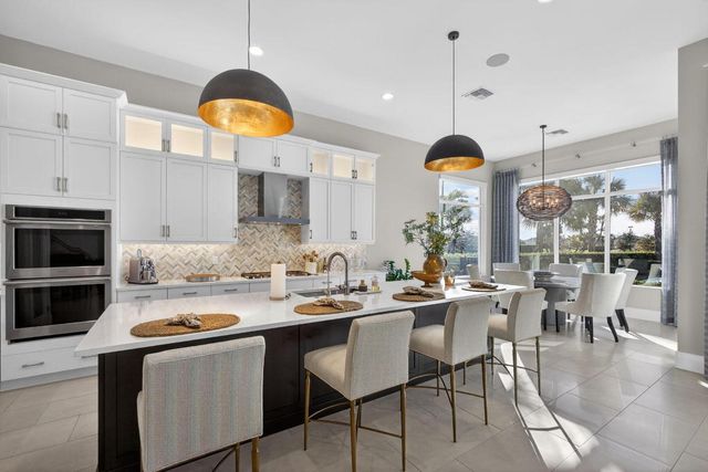 9261 Coral Isles Circle, Palm Beach Gardens, FL 33412