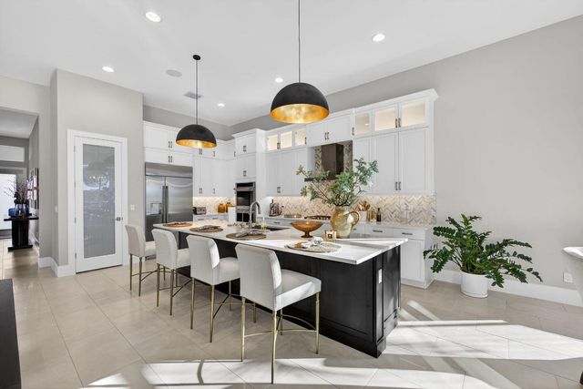 9261 Coral Isles Circle, Palm Beach Gardens, FL 33412