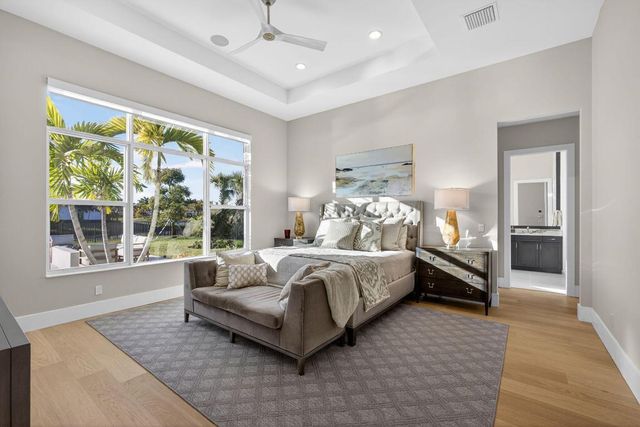 9261 Coral Isles Circle, Palm Beach Gardens, FL 33412