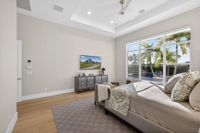 9261 Coral Isles Circle, Palm Beach Gardens, FL 33412