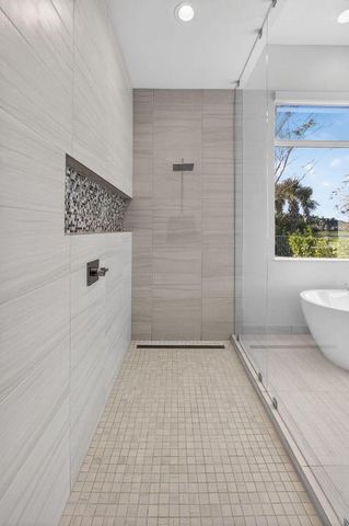 9261 Coral Isles Circle, Palm Beach Gardens, FL 33412