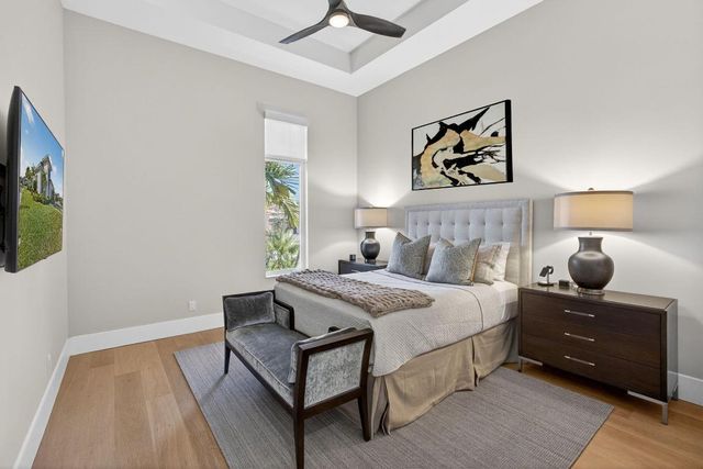 9261 Coral Isles Circle, Palm Beach Gardens, FL 33412