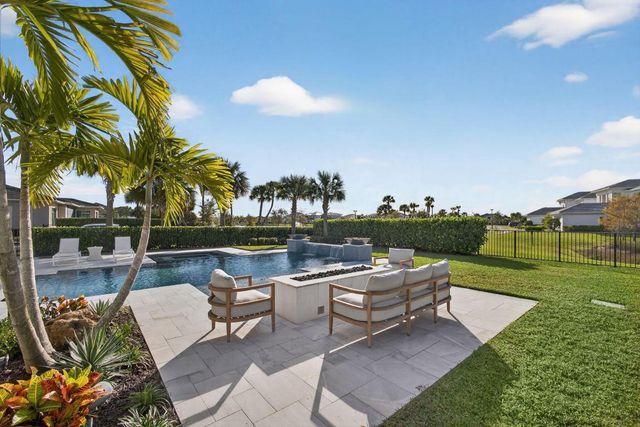 9261 Coral Isles Circle, Palm Beach Gardens, FL 33412