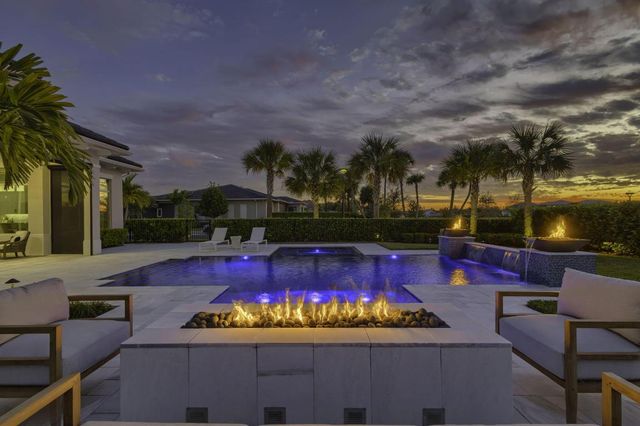 9261 Coral Isles Circle, Palm Beach Gardens, FL 33412