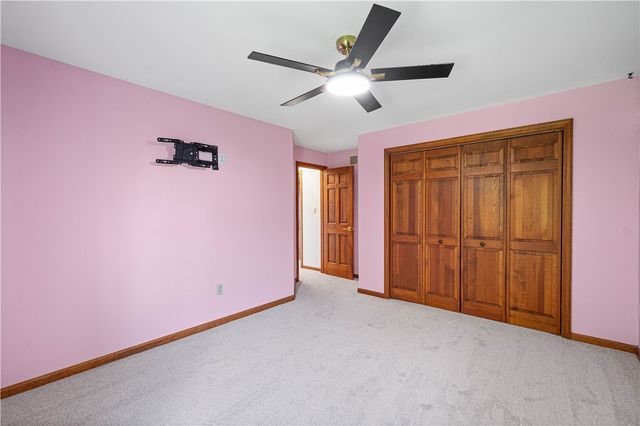 110 Kathy Ann Ln, Peters Twp, PA 15317